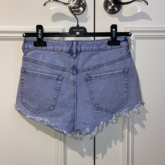 PacSun High Rise Festival Short - Picture 2 of 2